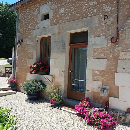 Bed and Breakfast La Vieille Grange - Saint-Privat-des-Prés Exterior foto